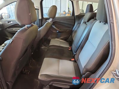 Zdjęcie 10 z 13 samochodu: 2017 FORD ESCAPE SE VIN:1FMCU9GD3HUA67481 - miniatura