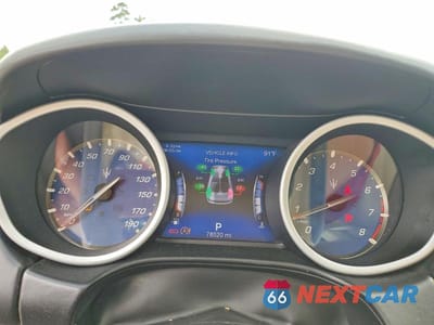 Zdjęcie 9 z 13 samochodu: 2018 MASERATI GHIBLI VIN:ZAM57XSA8J1290916 - miniatura