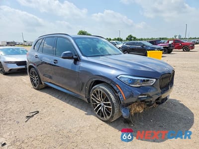 Czwarte zdjęcie samochodu z boku: 2020 BMW X5 VIN:5UXCR4C0XLLW63289 - miniatura