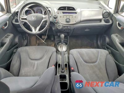 Zdjęcie 8 z 12 samochodu: 2009 HONDA FIT SPORT VIN:JHMGE88489S057293 - miniatura