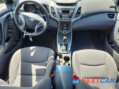 Zdjęcie 8 z 12 samochodu: 2016 HYUNDAI ELANTRA SE VIN:5NPDH4AE4GH745763 - miniatura
