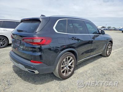 Trzecie zdjęcie samochodu z tyłu: 2021 BMW X5 XDRIVE45E VIN:5UXTA6C08M9F27716 - miniatura