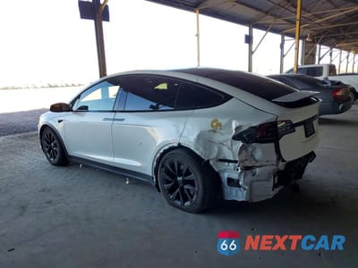 Drugie zdjęcie samochodu z przodu: 2023 TESLA MODEL X VIN:7SAXCBE51PF385766 - miniatura