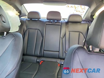 Zdjęcie 10 z 12 samochodu: 2019 BMW 330I VIN:WBA5R1C54KAK06621 - miniatura