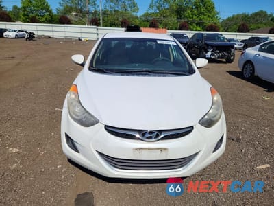 Piąte zdjęcie samochodu w środku: 2012 HYUNDAI ELANTRA GLS VIN:5NPDH4AE6CH116158 - miniatura