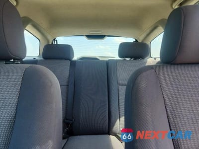 Zdjęcie 10 z 13 samochodu: 2005 TOYOTA COROLLA MATRIX XR VIN:2T1KR32E85C352118 - miniatura