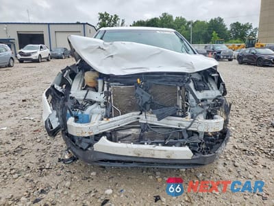 Piąte zdjęcie samochodu w środku: 2015 FORD EDGE SE VIN:2FMTK4G9XFBC02852 - miniatura