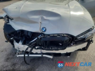 Zdjęcie 11 z 12 samochodu: 2025 BMW 330I VIN:3MW69CW07S8F58698 - miniatura