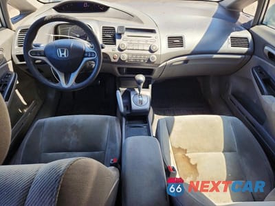 Zdjęcie 8 z 12 samochodu: 2010 HONDA CIVIC EX VIN:19XFA1F82AE064804 - miniatura