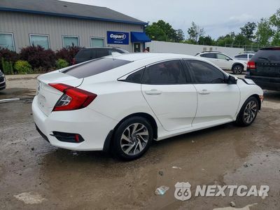 Trzecie zdjęcie samochodu z tyłu: 2018 HONDA CIVIC EX VIN:2HGFC2F75JH507542 - miniatura