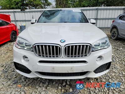 Piąte zdjęcie samochodu w środku: 2017 BMW X5 VIN:5UXKR6C30H0J84857 - miniatura