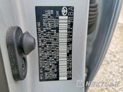Zdjęcie 12 z 12 samochodu: 2018 TOYOTA COROLLA LE VIN:5YFBURHE8JP856090 - miniatura