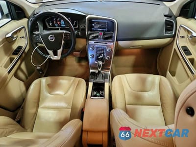 Zdjęcie 8 z 14 samochodu: 2014 VOLVO XC60 3.2 VIN:YV4952DLXE2508073 - miniatura