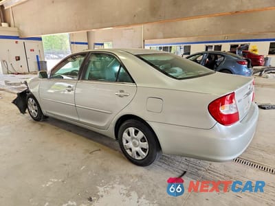 Drugie zdjęcie samochodu z przodu: 2004 TOYOTA CAMRY LE VIN:4T1BE32K14U290267 - miniatura