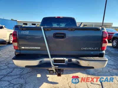Zdjęcie 6 z 13 samochodu: 2004 CHEVROLET SILVERADO K1500 VIN:2GCEK19T841269439 - miniatura