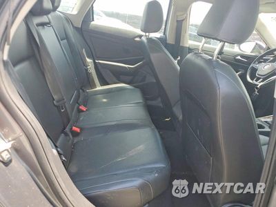 Zdjęcie 10 z 12 samochodu: 2019 VOLKSWAGEN JETTA SEL VIN:3VWE57BU7KM079681 - miniatura