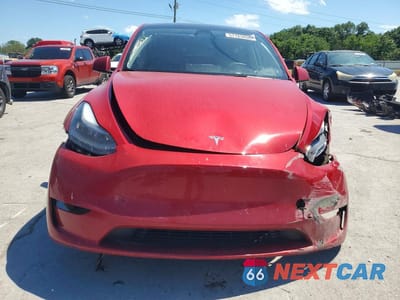 Piąte zdjęcie samochodu w środku: 2023 TESLA MODEL Y VIN:7SAYGDEE9PA203149 - miniatura