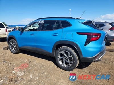 Drugie zdjęcie samochodu z przodu: 2025 CHEVROLET TRAX 1LT VIN:KL77LHEP9SC191541 - miniatura