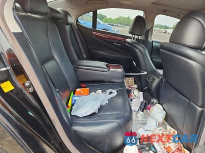 Zdjęcie 10 z 12 samochodu: 2008 LEXUS LS 460 VIN:JTHBL46F485063683 - miniatura