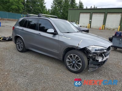 Czwarte zdjęcie samochodu z boku: 2016 BMW X5 XDRIVE35I VIN:5UXKR0C52G0P33956 - miniatura