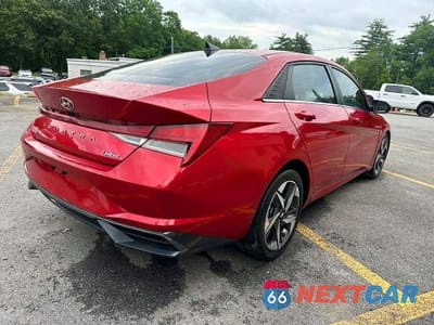 Trzecie zdjęcie samochodu z tyłu: 2023 HYUNDAI ELANTRA LIMITED VIN:5NPLP4AG3PH103146 - miniatura
