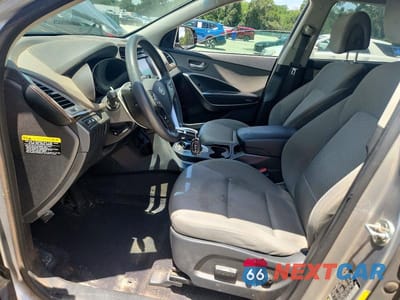 Zdjęcie 7 z 13 samochodu: 2017 HYUNDAI SANTA FE SE VIN:KM8SM4HFXHU238841 - miniatura
