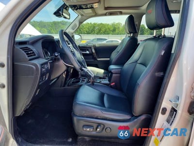 Zdjęcie 7 z 13 samochodu: 2021 TOYOTA 4RUNNER VENTURE EDITION VIN:JTEHU5JR5M5940848 - miniatura