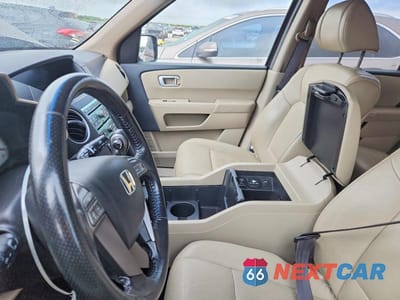 Zdjęcie 8 z 13 samochodu: 2010 HONDA PILOT EXL VIN:5FNYF4H63AB014849 - miniatura