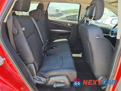 Zdjęcie 11 z 13 samochodu: 2018 DODGE JOURNEY SE VIN:3C4PDCAB4JT242945 - miniatura