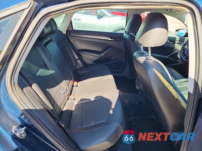 Zdjęcie 10 z 12 samochodu: 2020 VOLKSWAGEN PASSAT R-LINE VIN:1VWMA7A3XLC016920 - miniatura