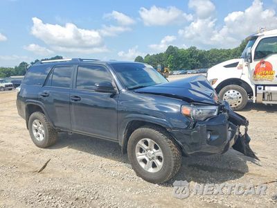 Czwarte zdjęcie samochodu z boku: 2022 TOYOTA 4RUNNER SR5 VIN:JTEMU5JR8N6027043 - miniatura