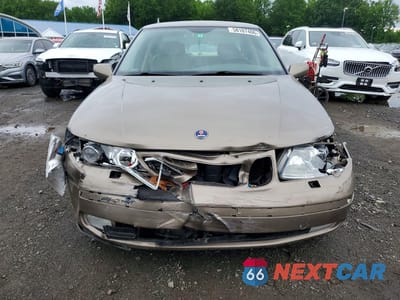 Piąte zdjęcie samochodu w środku: 2002 SAAB 9-5 AERO VIN:YS3EH45G023053190 - miniatura