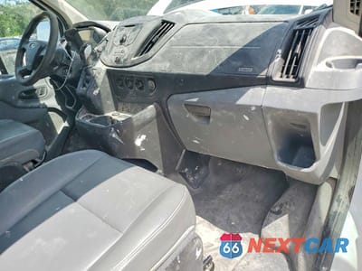 Zdjęcie 8 z 13 samochodu: 2015 FORD TRANSIT T-250 VIN:1FTNR1YG1FKA05238 - miniatura