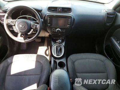 Zdjęcie 7 z 12 samochodu: 2018 KIA SOUL + VIN:KNDJP3A59J7519648 - miniatura