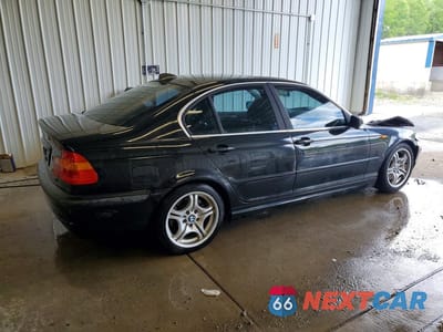 Trzecie zdjęcie samochodu z tyłu: 2004 BMW 330 I VIN:WBAEV53424KM33748 - miniatura