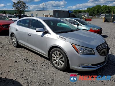 Czwarte zdjęcie samochodu z boku: 2014 BUICK LACROSSE VIN:1G4GA5GR2EF137387 - miniatura