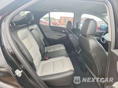 Zdjęcie 10 z 12 samochodu: 2021 CHEVROLET EQUINOX VIN:2GNAXNEVXM6148016 - miniatura
