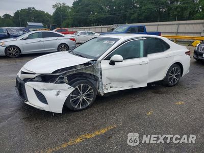 2018 TOYOTA CAMRY SE 4T1B11HK7JU040874 - główne zdjęcie licytacji z USA - miniatura
