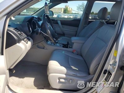 Zdjęcie 7 z 13 samochodu: 2010 TOYOTA HIGHLANDER VIN:5TDKK3EH3AS006439 - miniatura