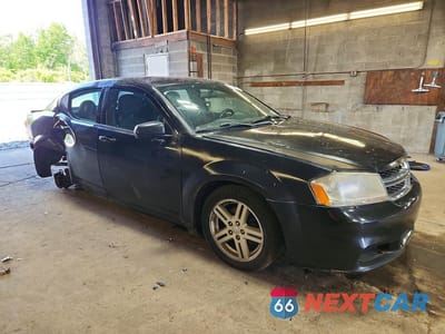 Czwarte zdjęcie samochodu z boku: 2011 DODGE AVENGER MAINSTREET VIN:1B3BD1FB7BN564893 - miniatura