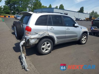 Trzecie zdjęcie samochodu z tyłu: 2001 TOYOTA RAV4 BASE VIN:JTEHH20V510024326 - miniatura