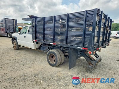 Drugie zdjęcie samochodu z przodu: 2005 CHEVROLET SILVERADO K3500 VIN:1GBJK39U05E339488 - miniatura