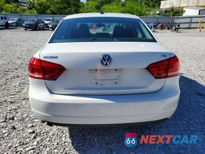 Zdjęcie 6 z 12 samochodu: 2015 VOLKSWAGEN PASSAT S VIN:1VWAT7A32FC078569 - miniatura