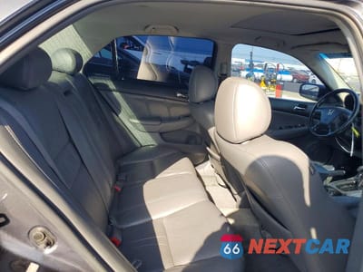 Zdjęcie 10 z 13 samochodu: 2006 HONDA ACCORD EX VIN:1HGCM66566A061851 - miniatura
