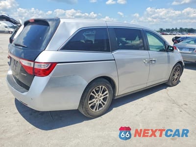Trzecie zdjęcie samochodu z tyłu: 2013 HONDA ODYSSEY EXL VIN:5FNRL5H61DB045783 - miniatura
