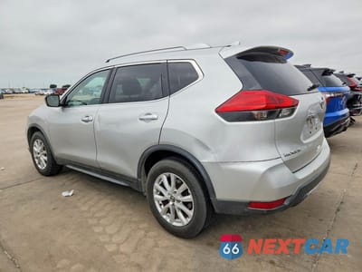 Drugie zdjęcie samochodu z przodu: 2017 NISSAN ROGUE SV VIN:JN8AT2MT9HW153419 - miniatura