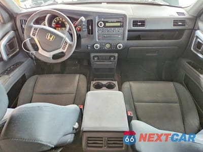 Zdjęcie 8 z 12 samochodu: 2006 HONDA RIDGELINE RTS VIN:2HJYK16456H520756 - miniatura