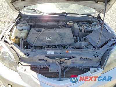 Zdjęcie 11 z 12 samochodu: 2004 MAZDA 3 HATCHBACK VIN:JM1BK143441180080 - miniatura