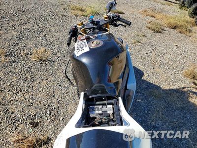 Zdjęcie 6 z 10 samochodu: 2003 SUZUKI GSX-R1000 VIN:JS1GT75A932102271 - miniatura