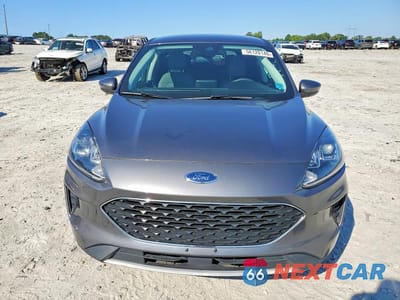 Piąte zdjęcie samochodu w środku: 2021 FORD ESCAPE SE VIN:1FMCU0G68MUA03525 - miniatura